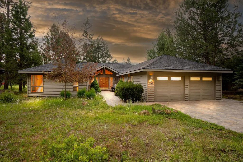 57716 Vine Maple Lane, Sunriver