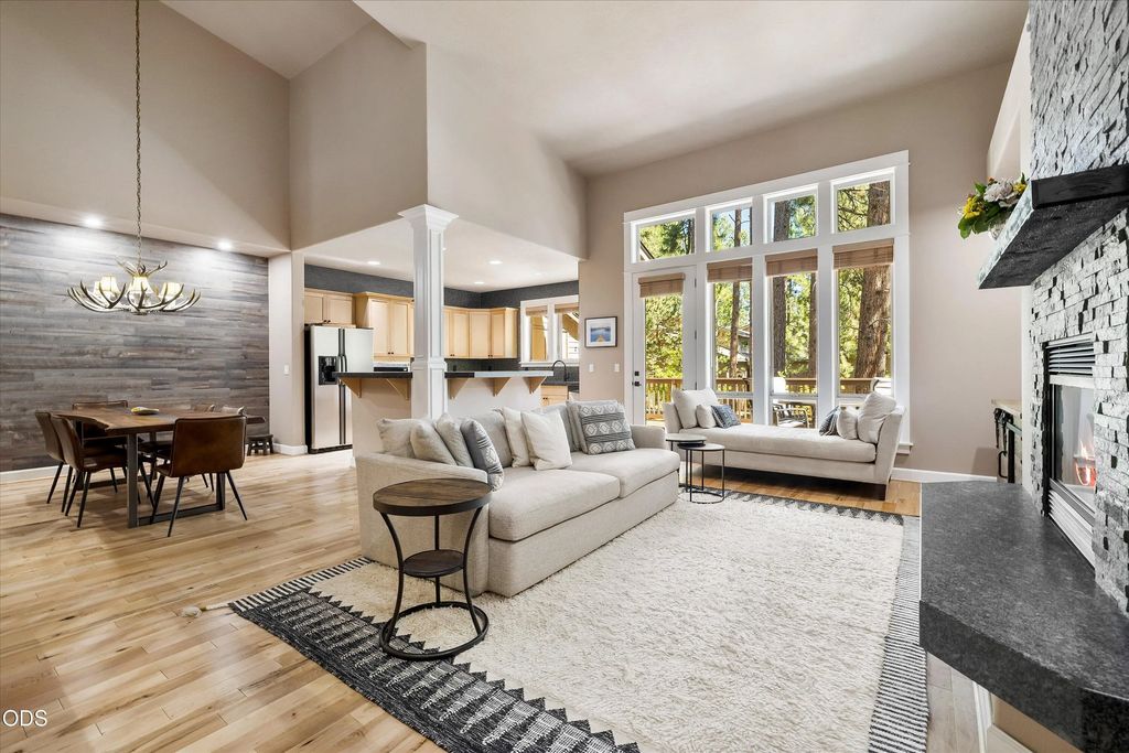60446 Seventh Mountain Drive, Bend