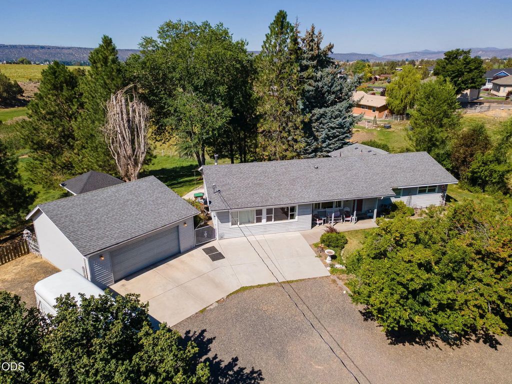 2987 Nw West Hills Loop, Prineville