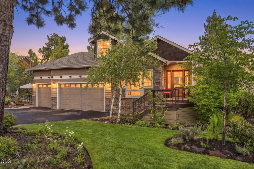 1158 Nw Redfield Circle, Bend