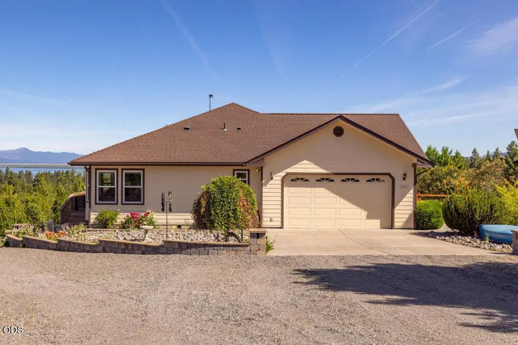 2961 Mark Court, Chiloquin
