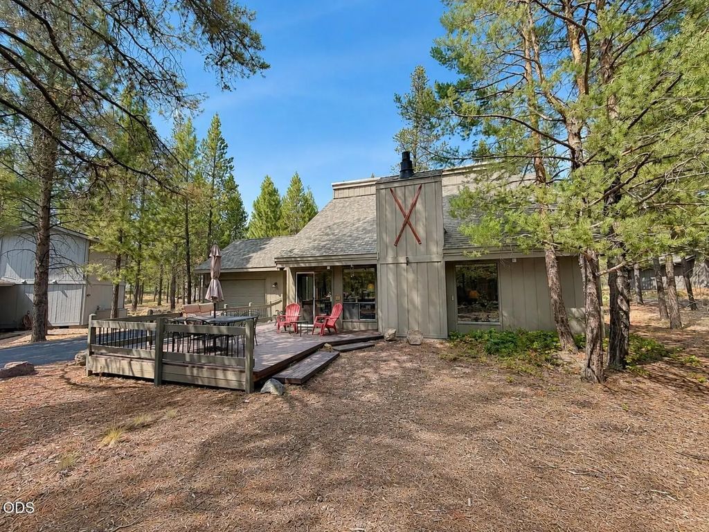 17900 Flat Top Lane Lot 7, Sunriver