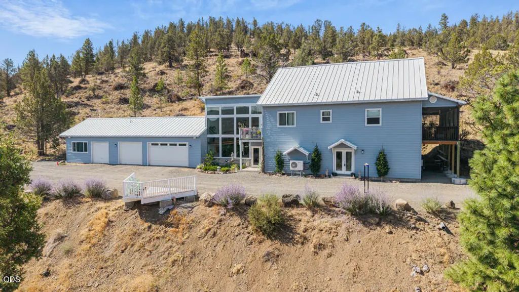 89138 Dog Lake, Lakeview