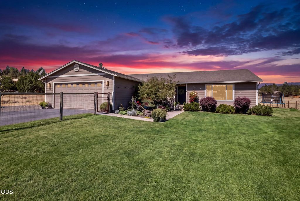 1940 Se Sagebrush Drive, Madras
