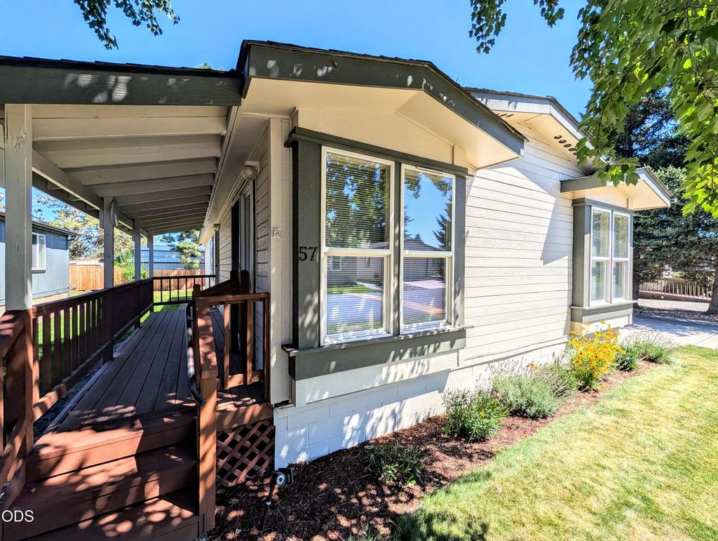 1188 Ne 27th Street 57, Bend