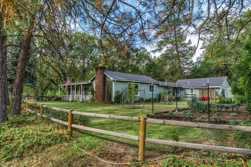 28 Galls Creek Road, Gold Hill