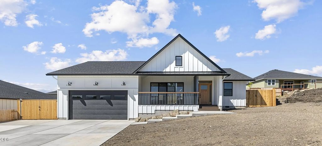 3371 Bryson Way, Medford