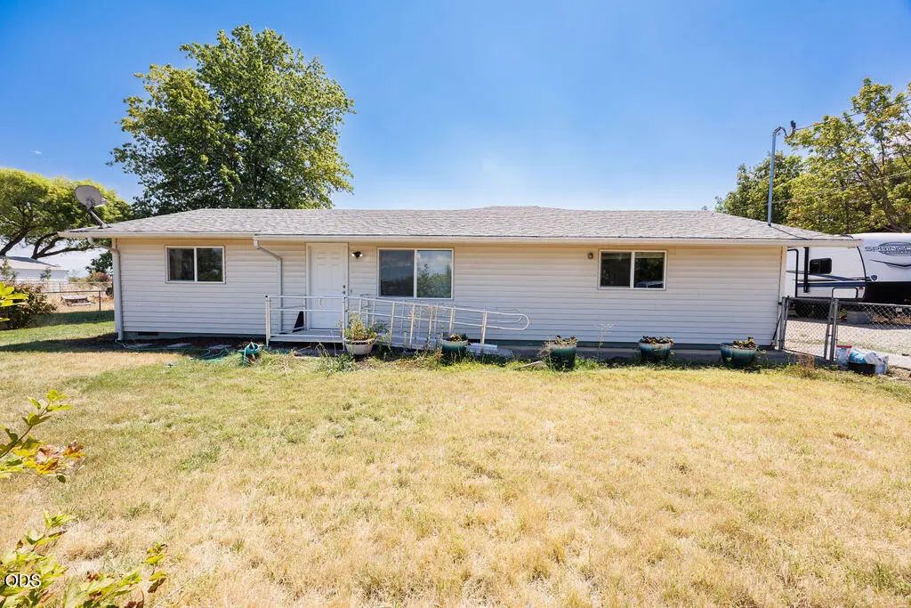 2941 Sylvia Road, Medford