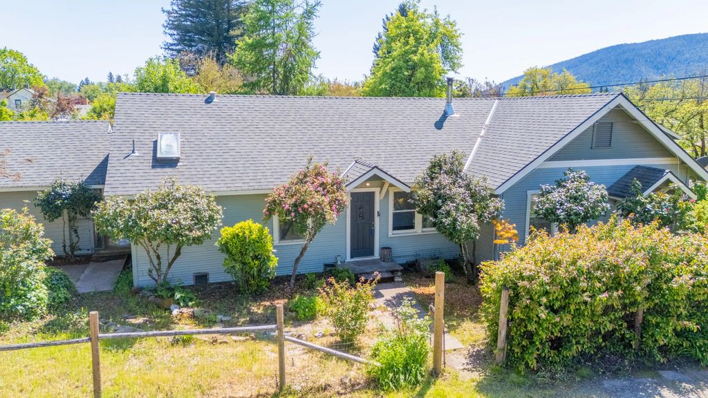 24127 Redwood Highway, Kerby