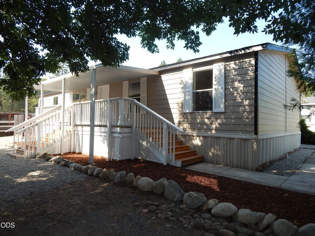 21 Brophy Way Unit 23, Shady Cove
