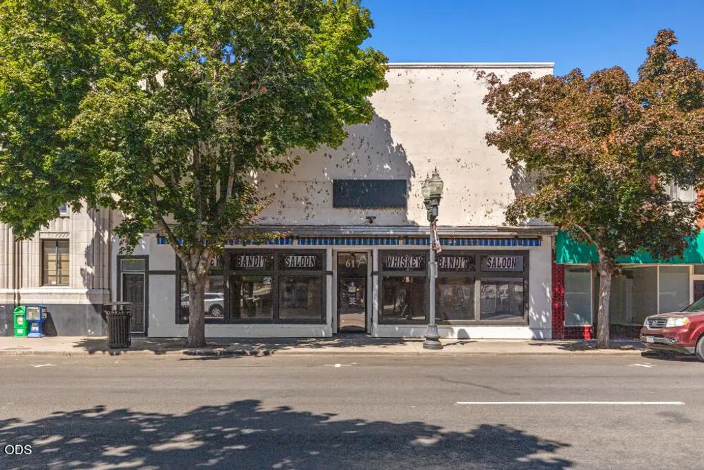617 Main Street, Klamath Falls