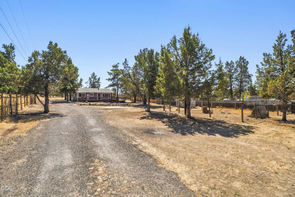 8445 Sw High Cone Drive, Terrebonne