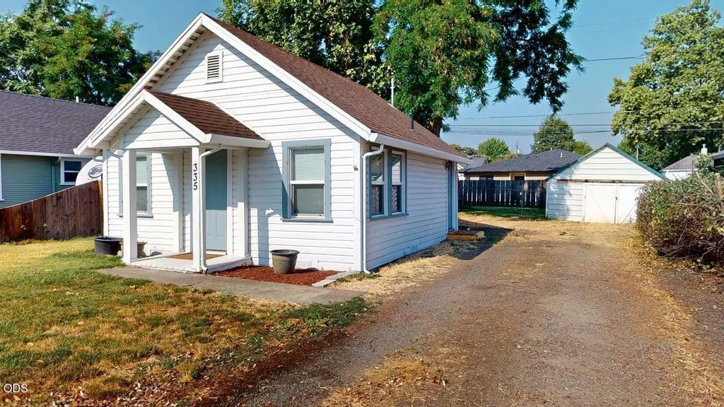 335 Marie Street, Medford