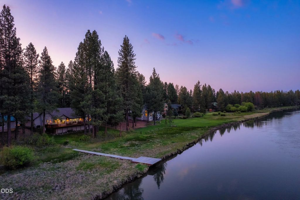17051 Upland Road, Bend