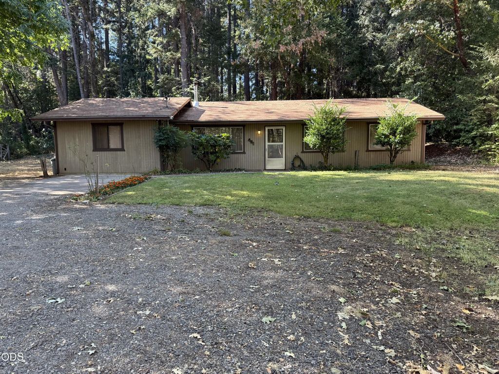 461 Fir Drive, Cave Junction