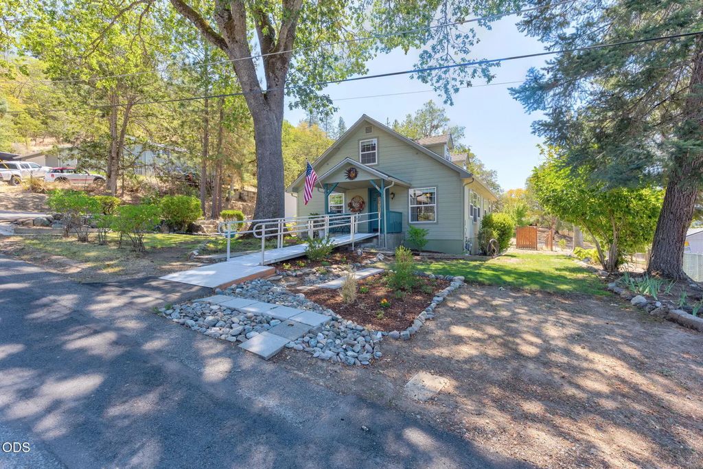 340 7th Street, Rogue River