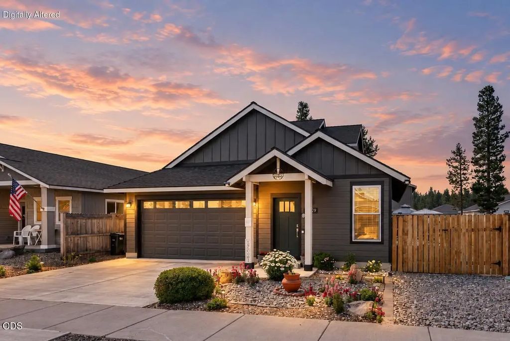 16429 Betty Court, La Pine