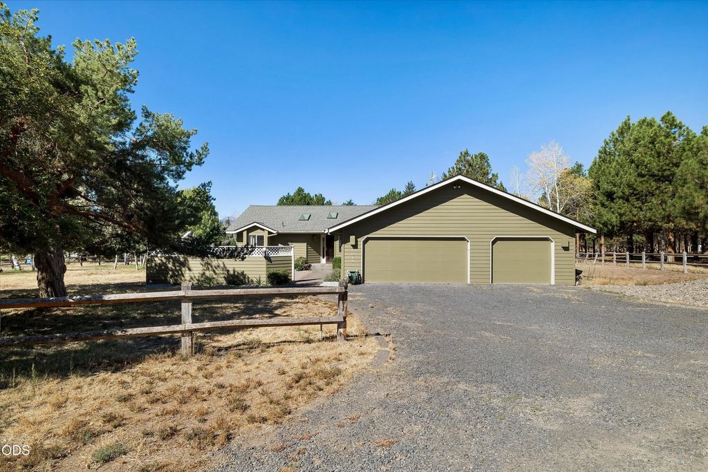65015 Hopper Road, Bend