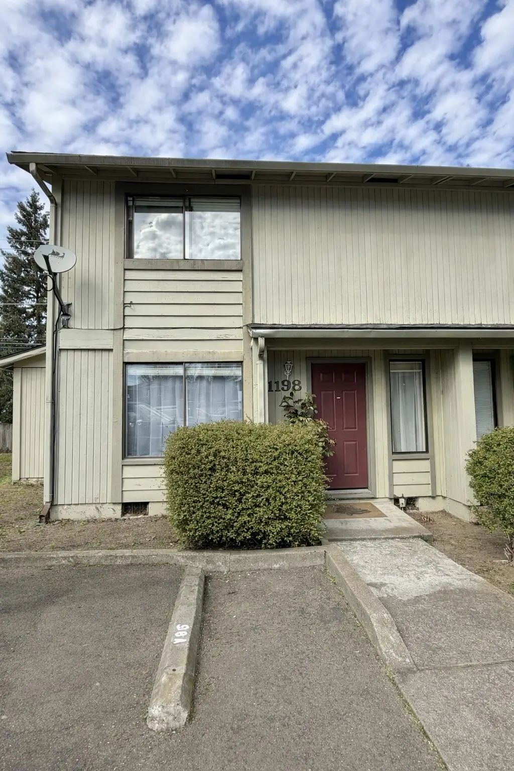 1198 Morrow Road A, Medford
