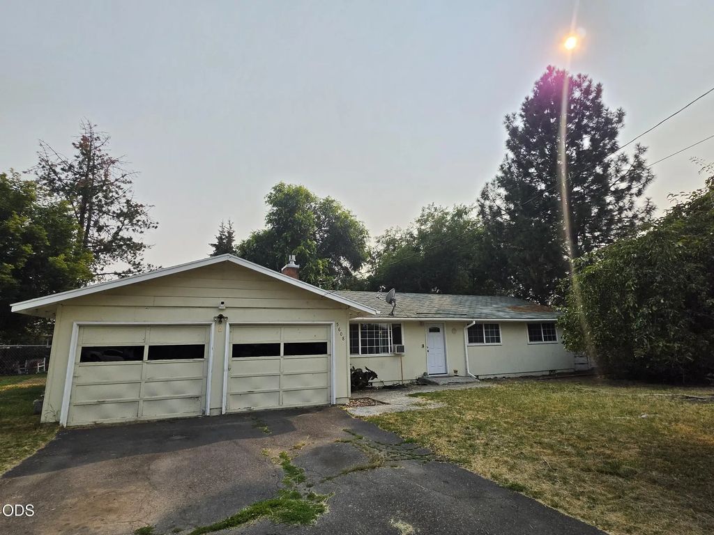 5608 Bel Aire Drive, Klamath Falls