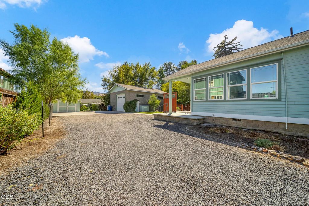 143 Sw Beaver Street, Prineville