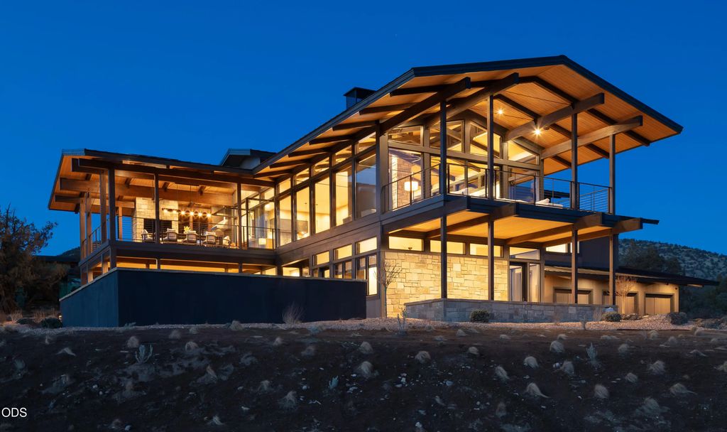 13301 Sw Seven Peaks Loop, Powell Butte