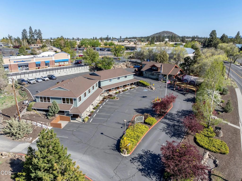 62910 O.b. Riley Road, Bend