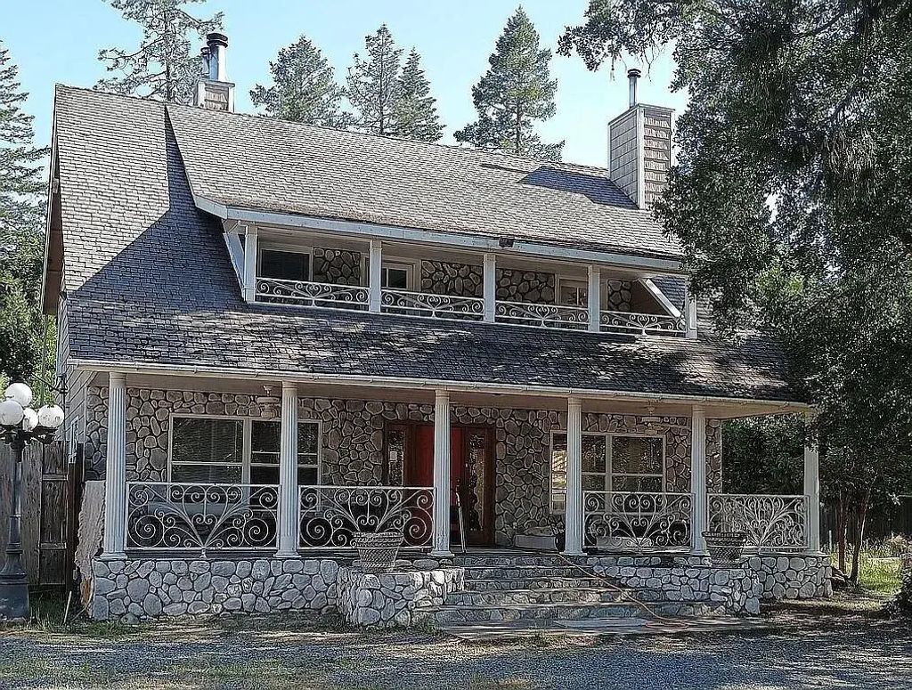 33252 Redwood Highway, O'Brien