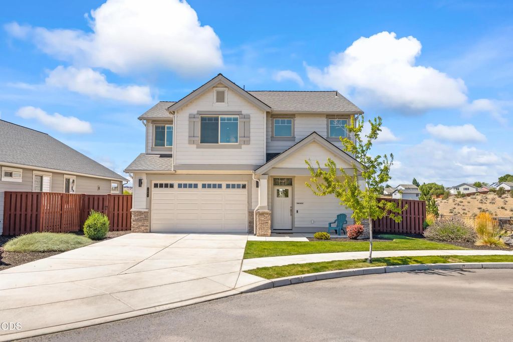 1041 Ne Henry Drive, Prineville