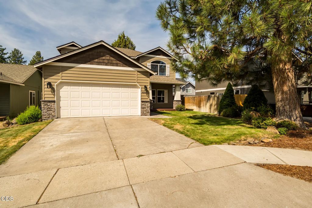 63337 Nw Lavacrest Street, Bend