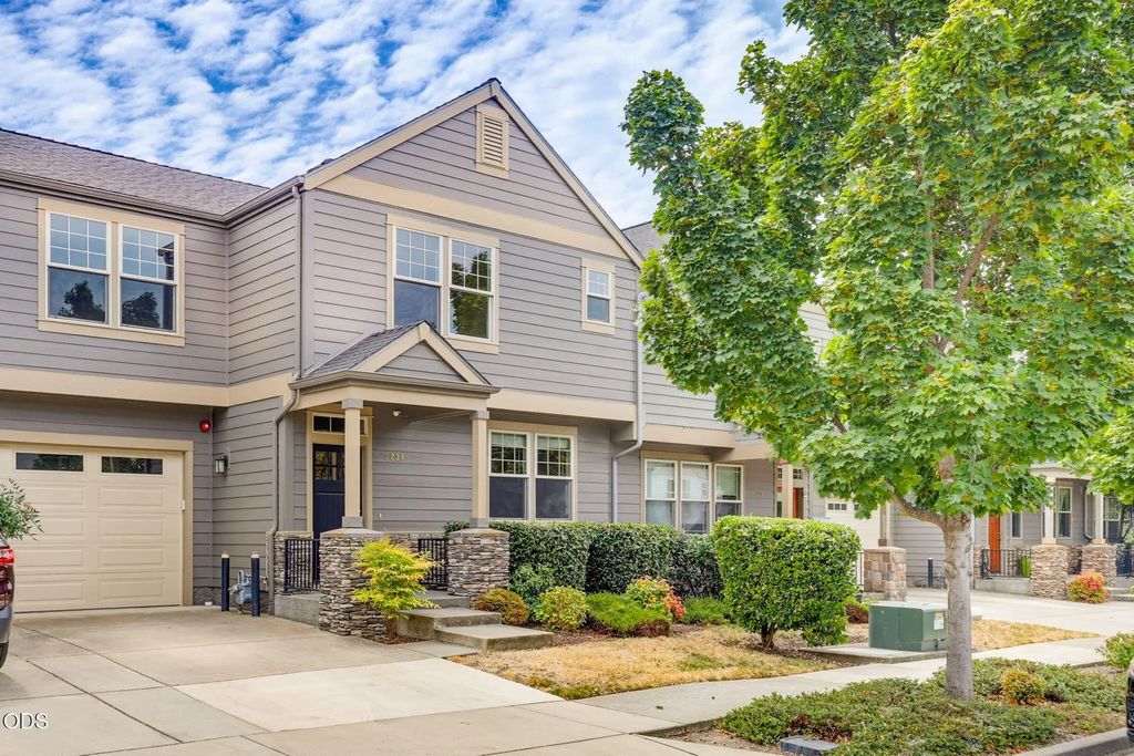 2234 Dollarhide Way, Ashland