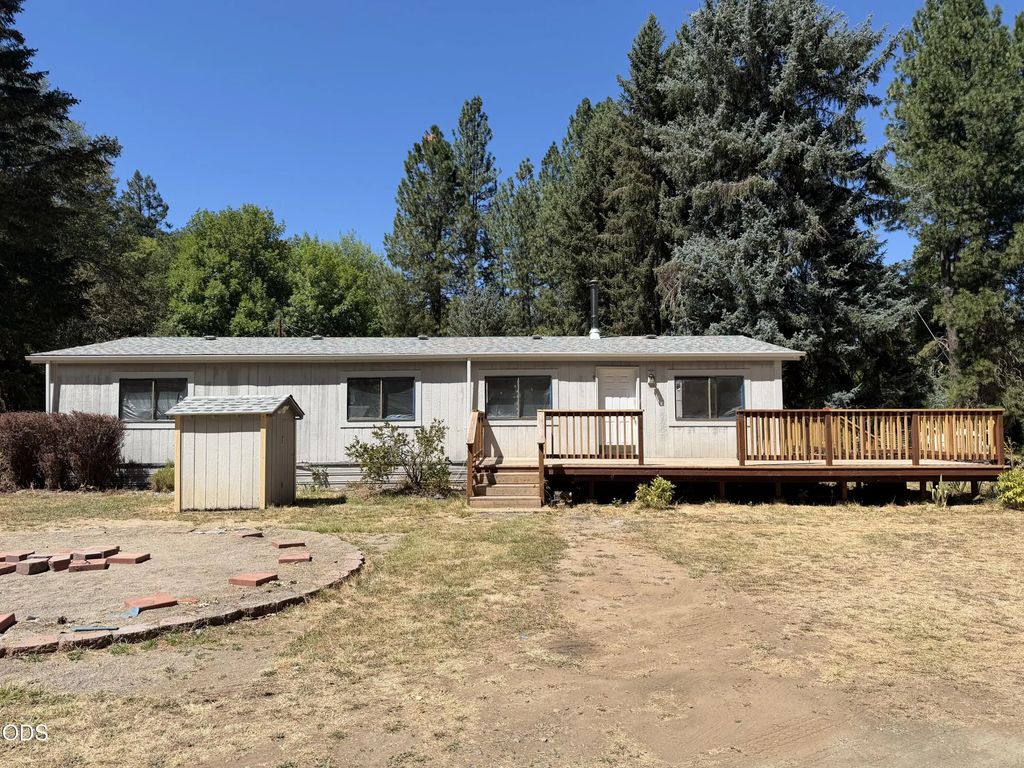 5189 Riverbanks Road, Grants Pass