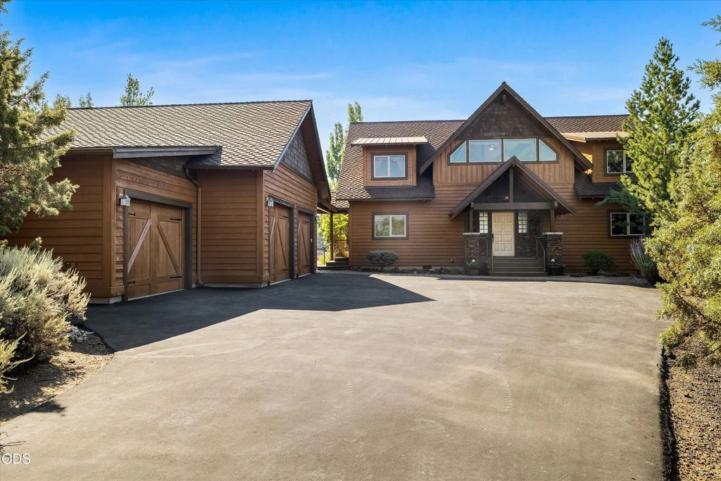 15510 Sw Wooden Trestle Court, Powell Butte