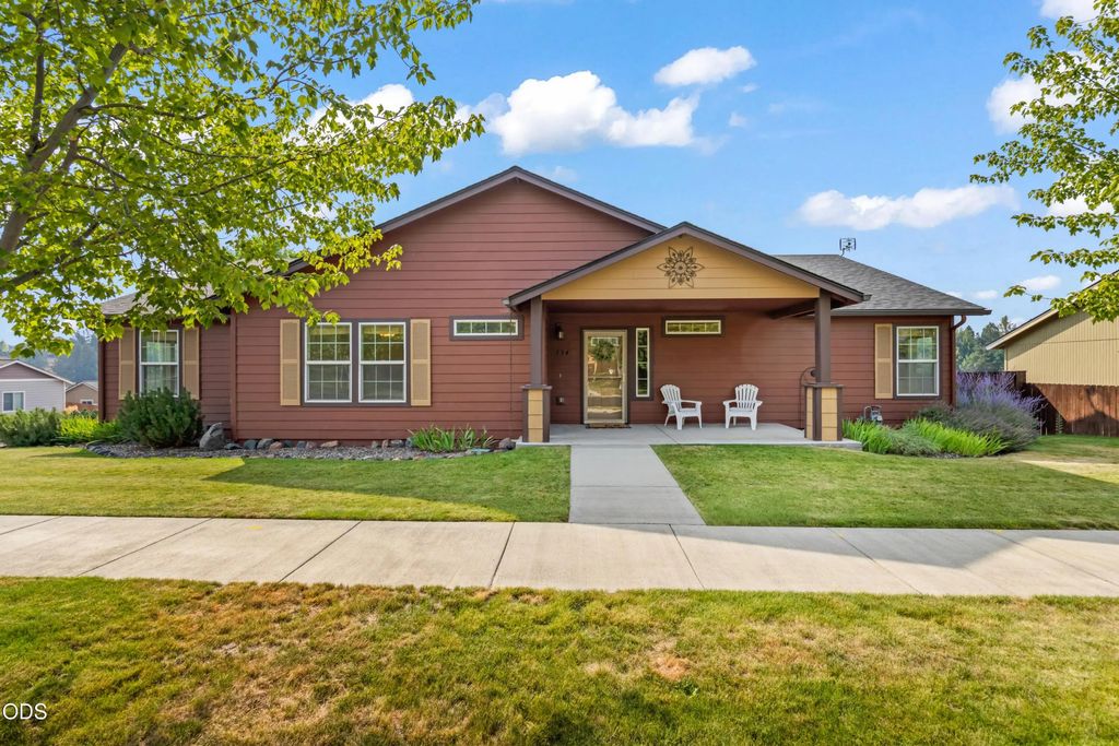 534 Ne Brookstone Drive, Prineville
