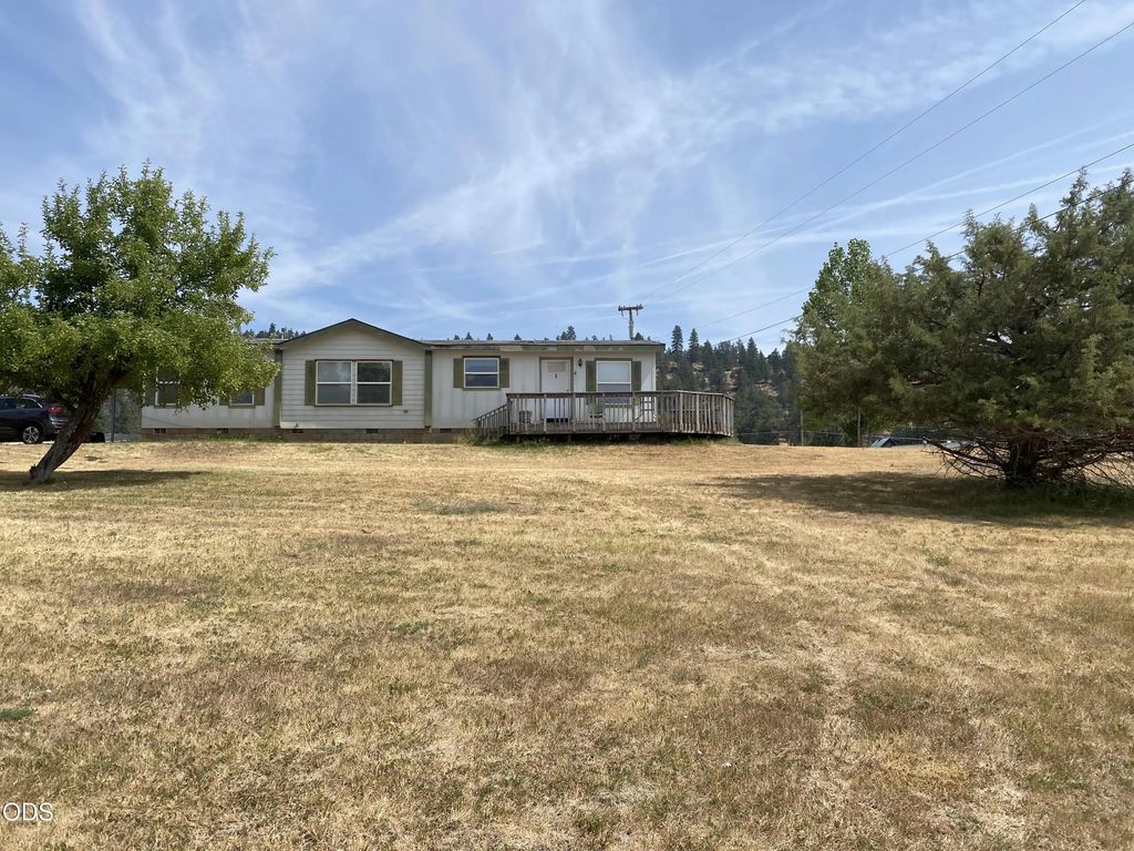 15311 Pioneer Road, Klamath Falls