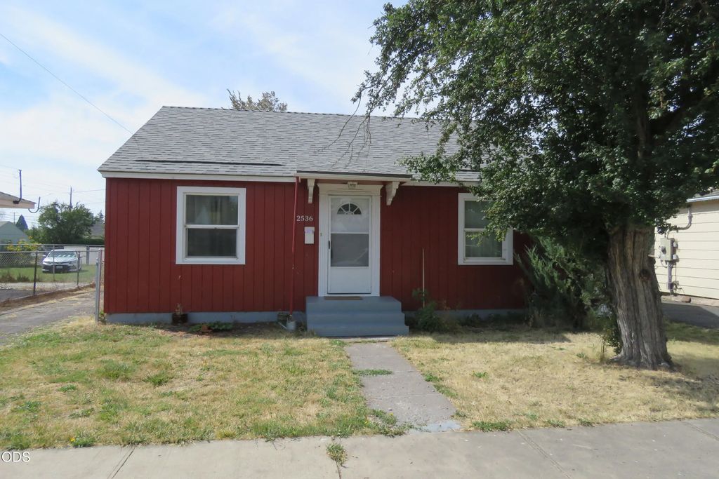2536 Darrow Avenue, Klamath Falls