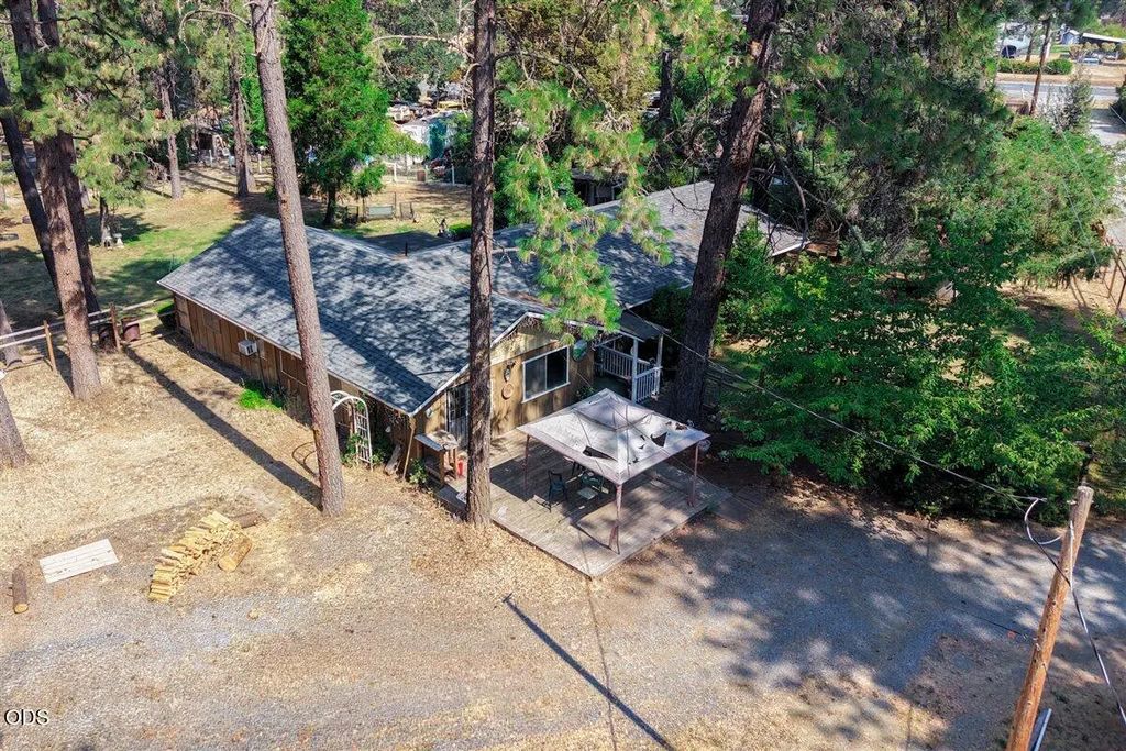 577 Galice Road, Merlin