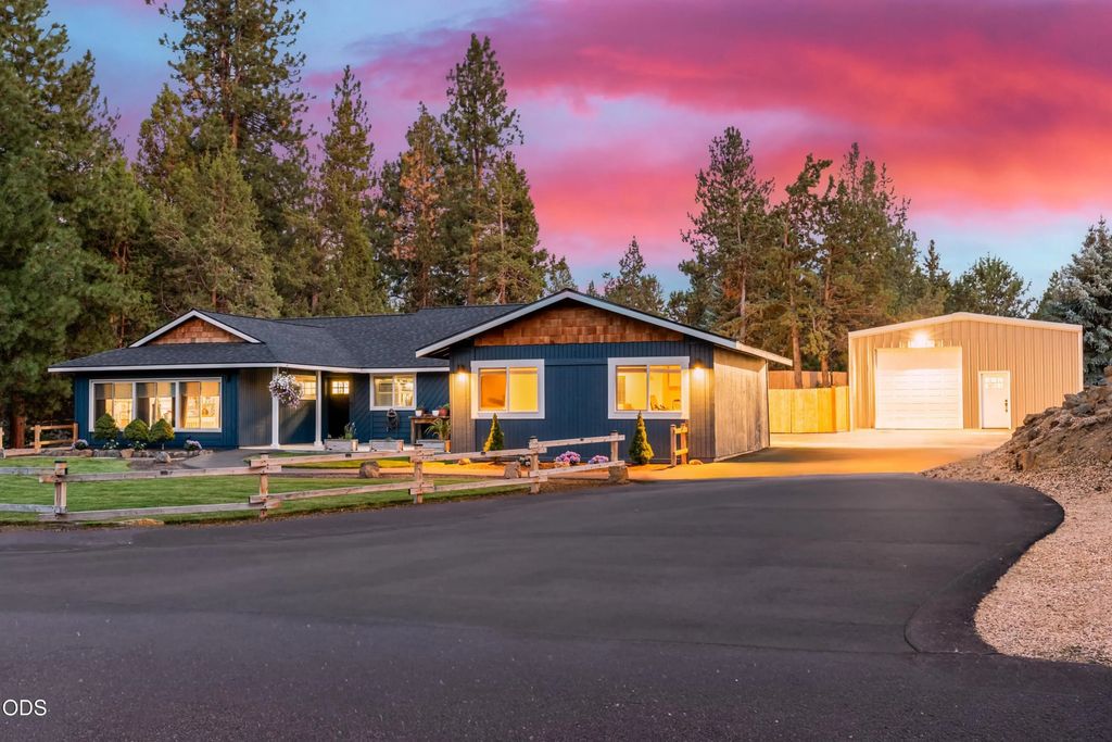 20569 Ambrosia Lane, Bend