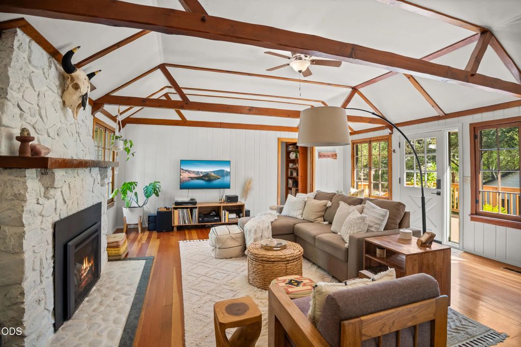 3184 Old Stage Road, Central Point