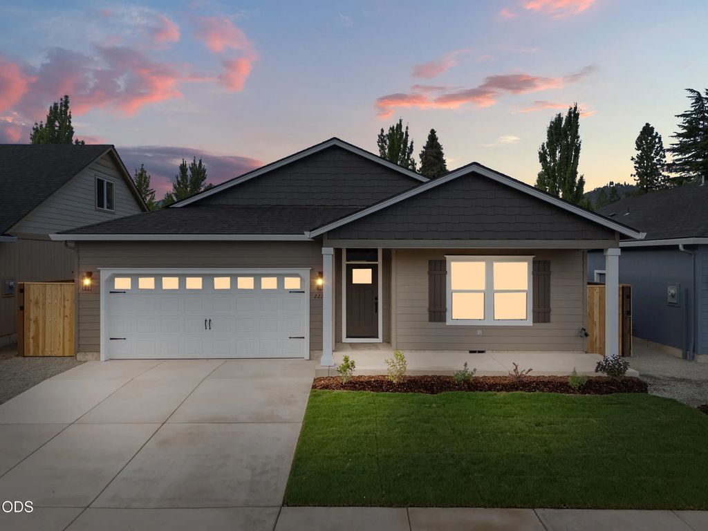 2235 Piazza Drive, Medford