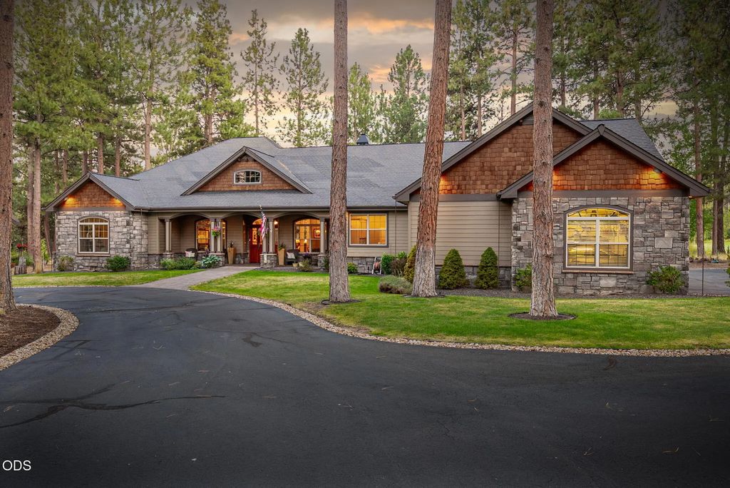 17147 Caddis Court, Sisters