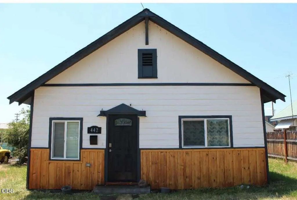 442 Michigan Avenue, Klamath Falls