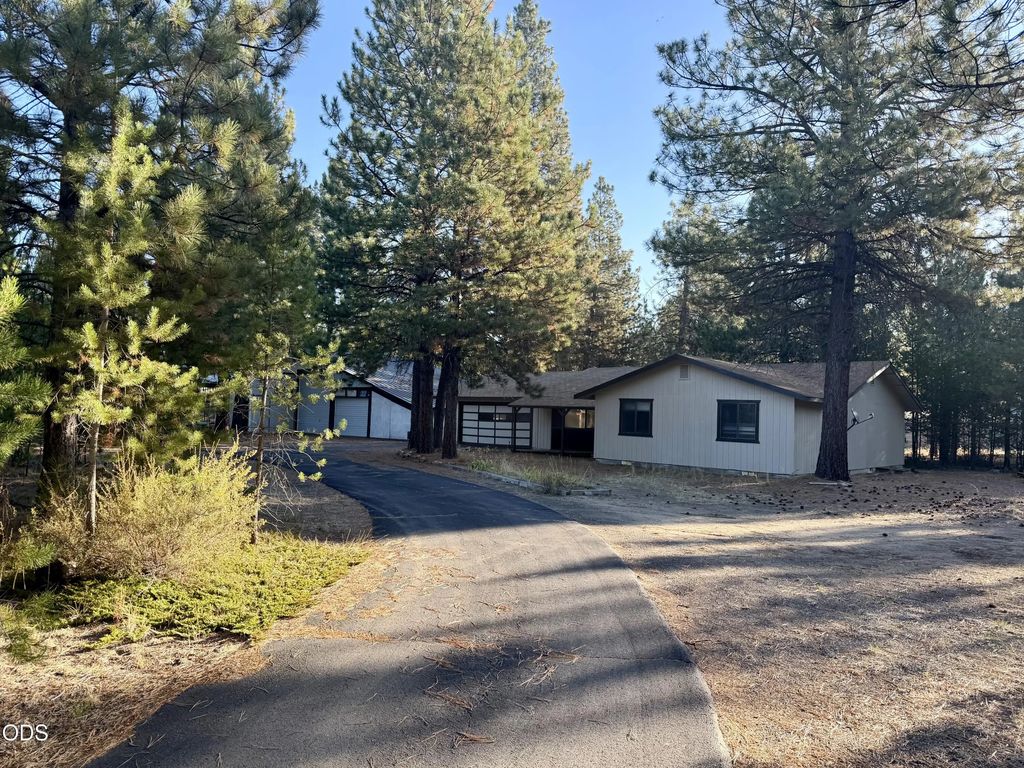 50842 Deer Forest Drive, La Pine