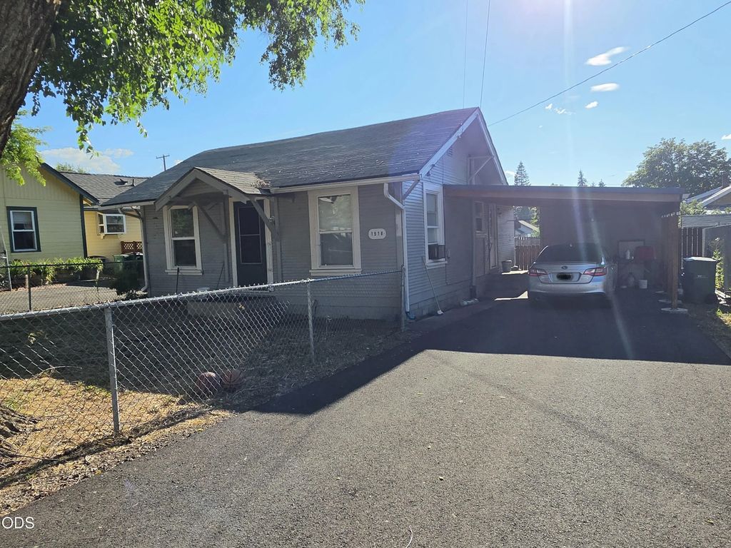 1518 Pleasant Avenue, Klamath Falls