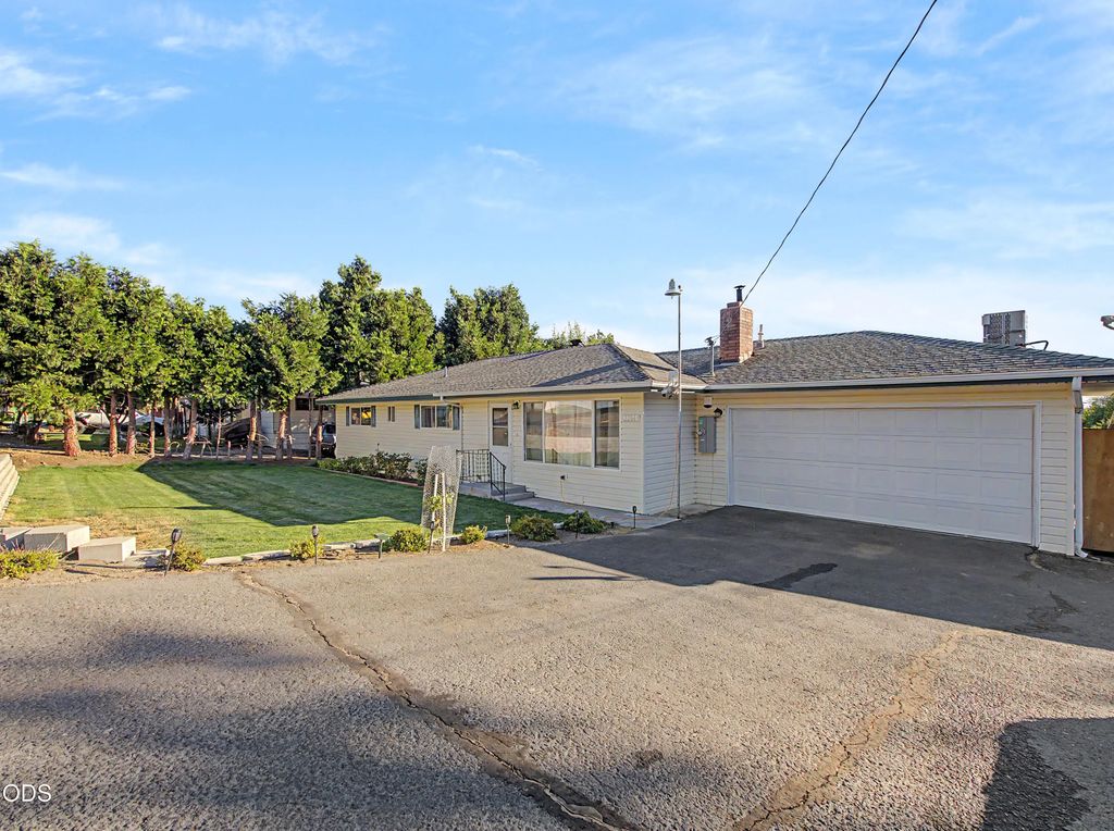 1764 Chinchalla Way, Klamath Falls