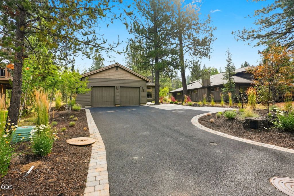 17926 Foursome Lane 3, Sunriver