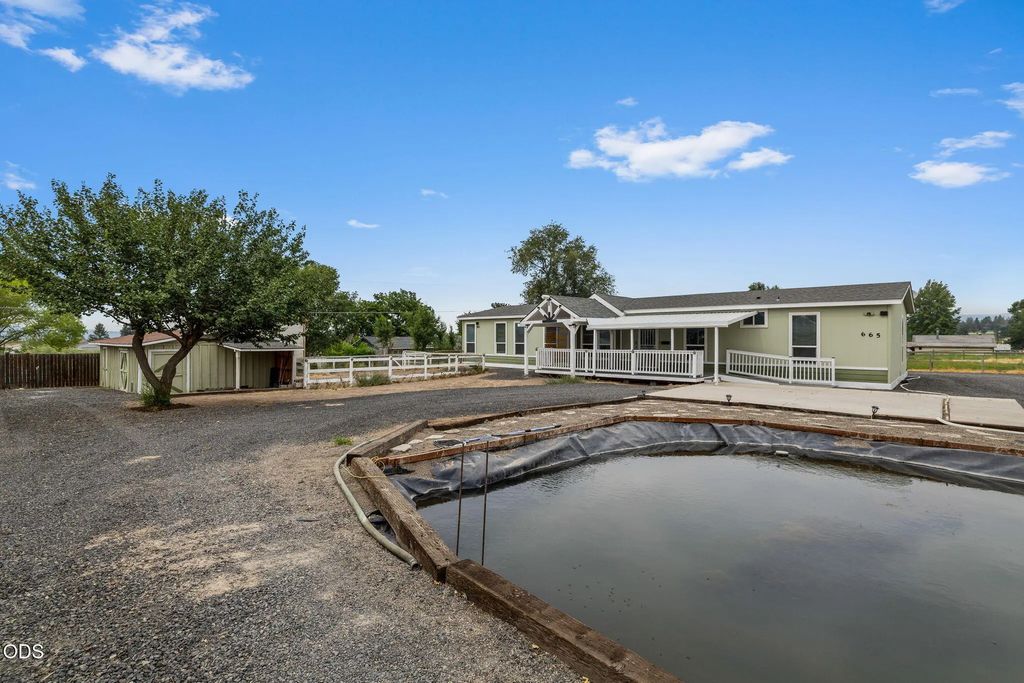 665 Nw Apollo Road, Prineville