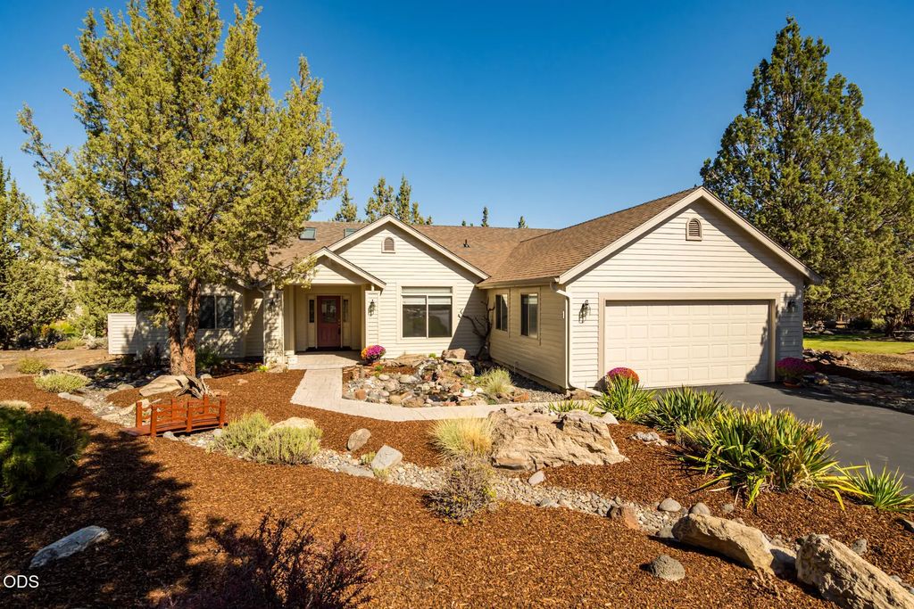 1230 Mourning Dove Court, Redmond