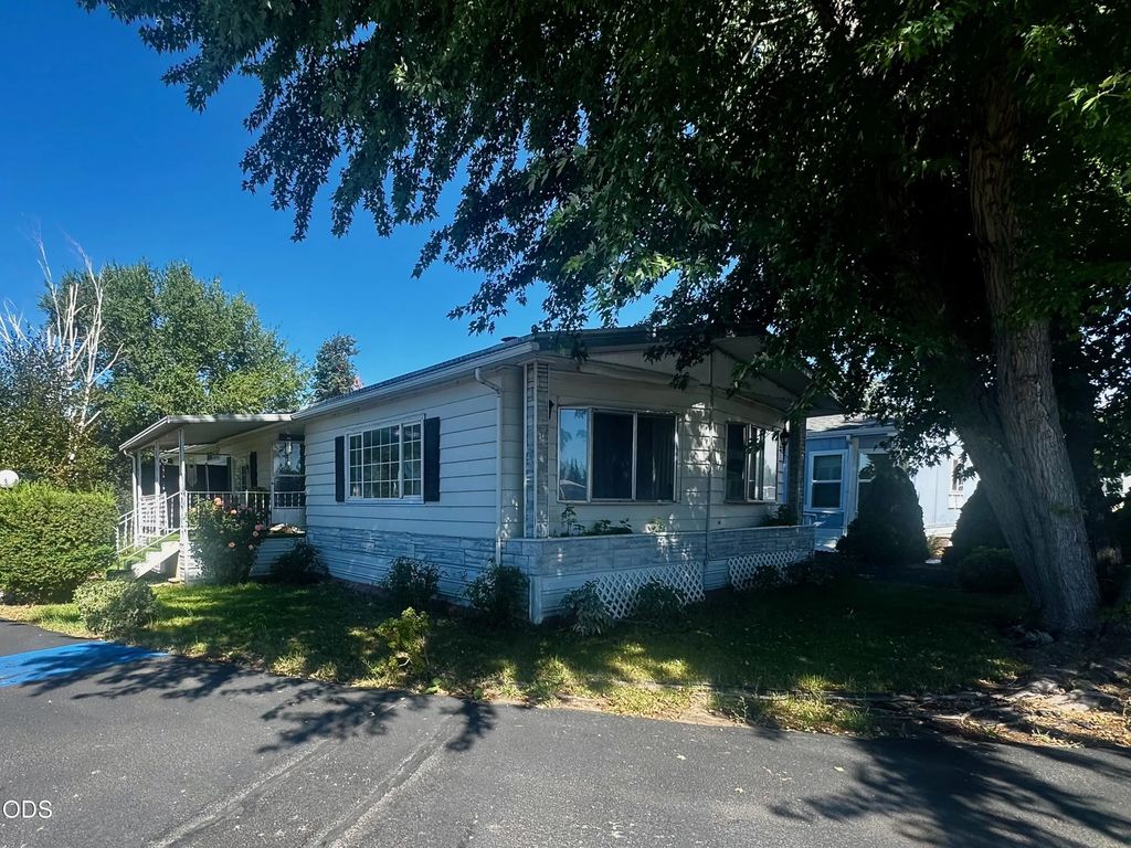 3500 Summers Ln #47, Klamath Falls