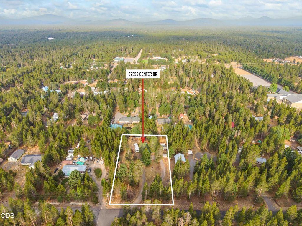 52555 Center Drive, La Pine